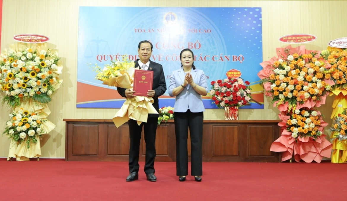 ong_vu_van_minh_giu_chuc_chanh_an_toa_an_nhan_dan_tinh_quang_tri.jpg