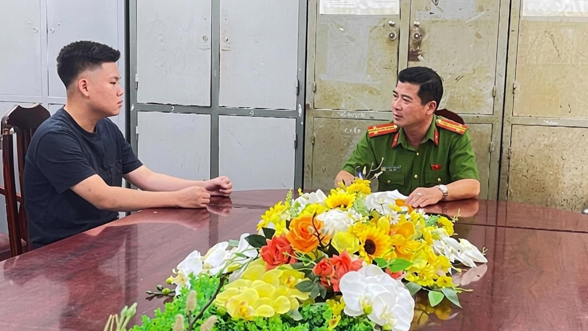 tam_giu_nam_thanh_nien_hanh_hung_2_phu_nu_tren_duong_xuan_dinh_ha_noi_l1.jpg