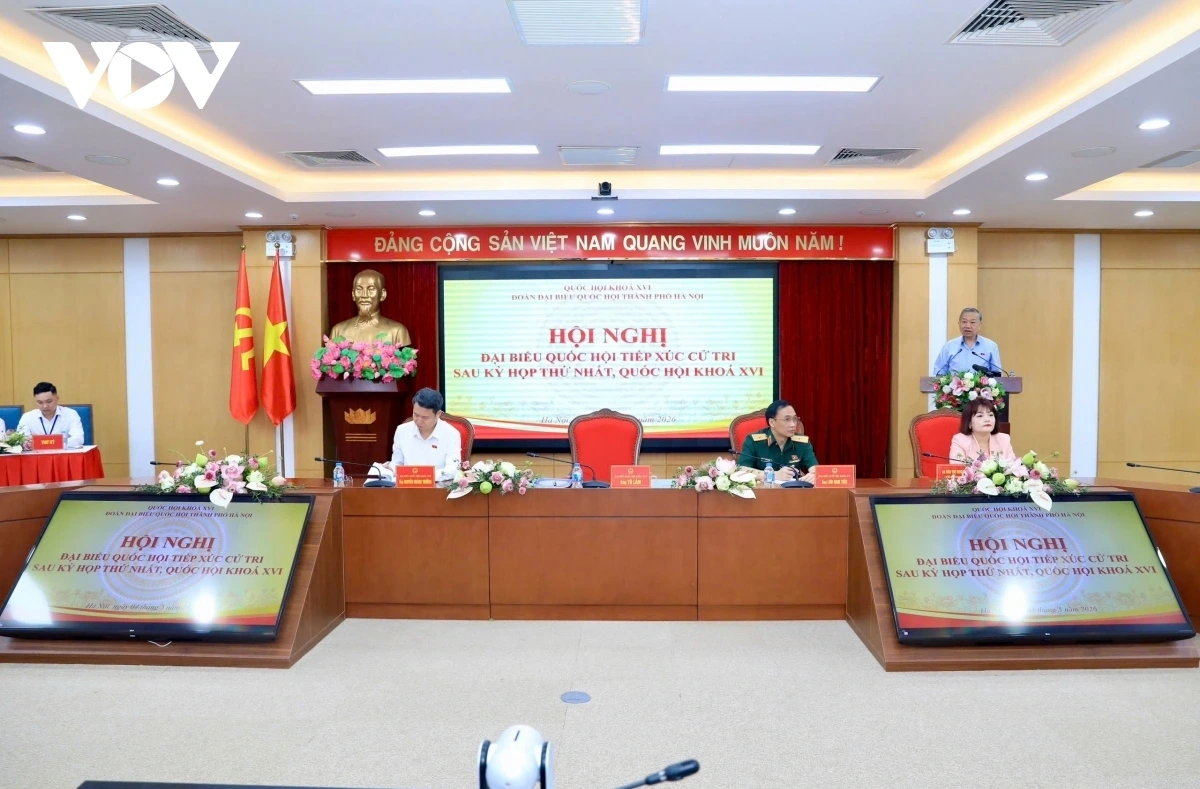 tbt_tiep_xuc_cu_tri_ha_noi.jpg