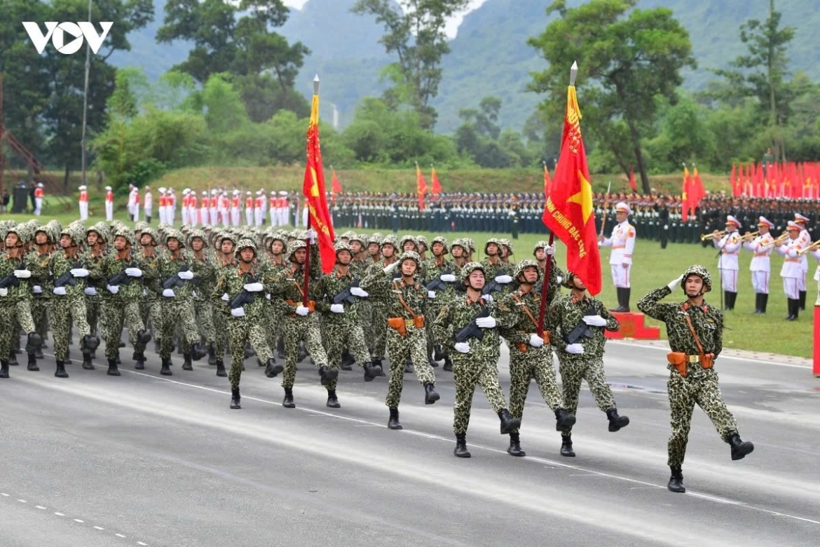 thu_hut_nhan_tai_trong_quan_doi.jpg