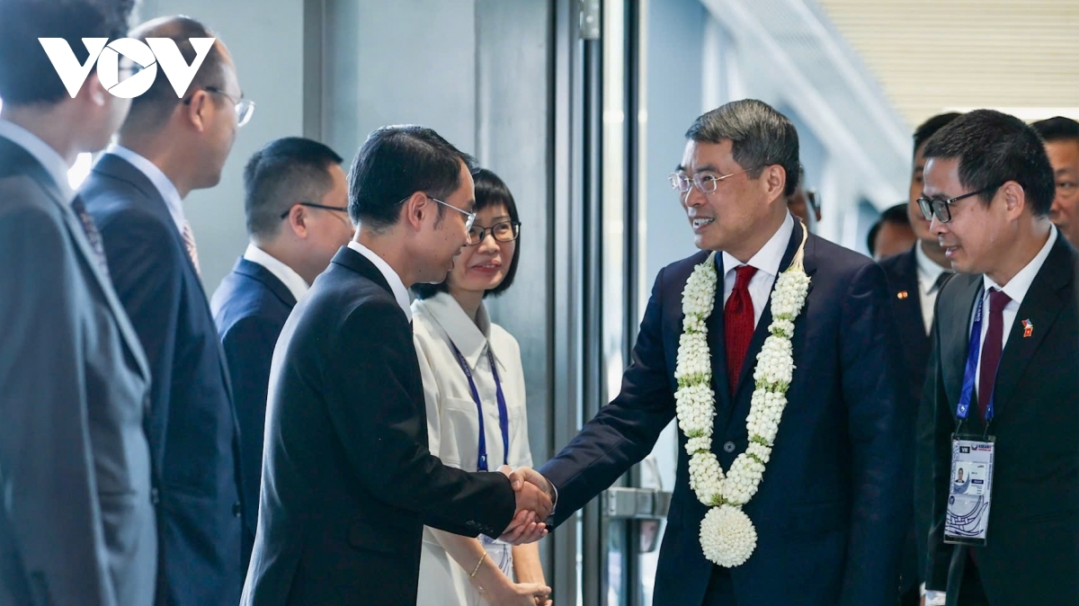 thu_tuong_le_minh_hung_du_hoi_nghi_cap_cao_asean3.jpg