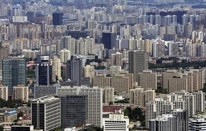 Toàn cảnh các tòa nhà dân cư và thương mại nằm ở thành phố Bắc Kinh. Ảnh: Reuters
