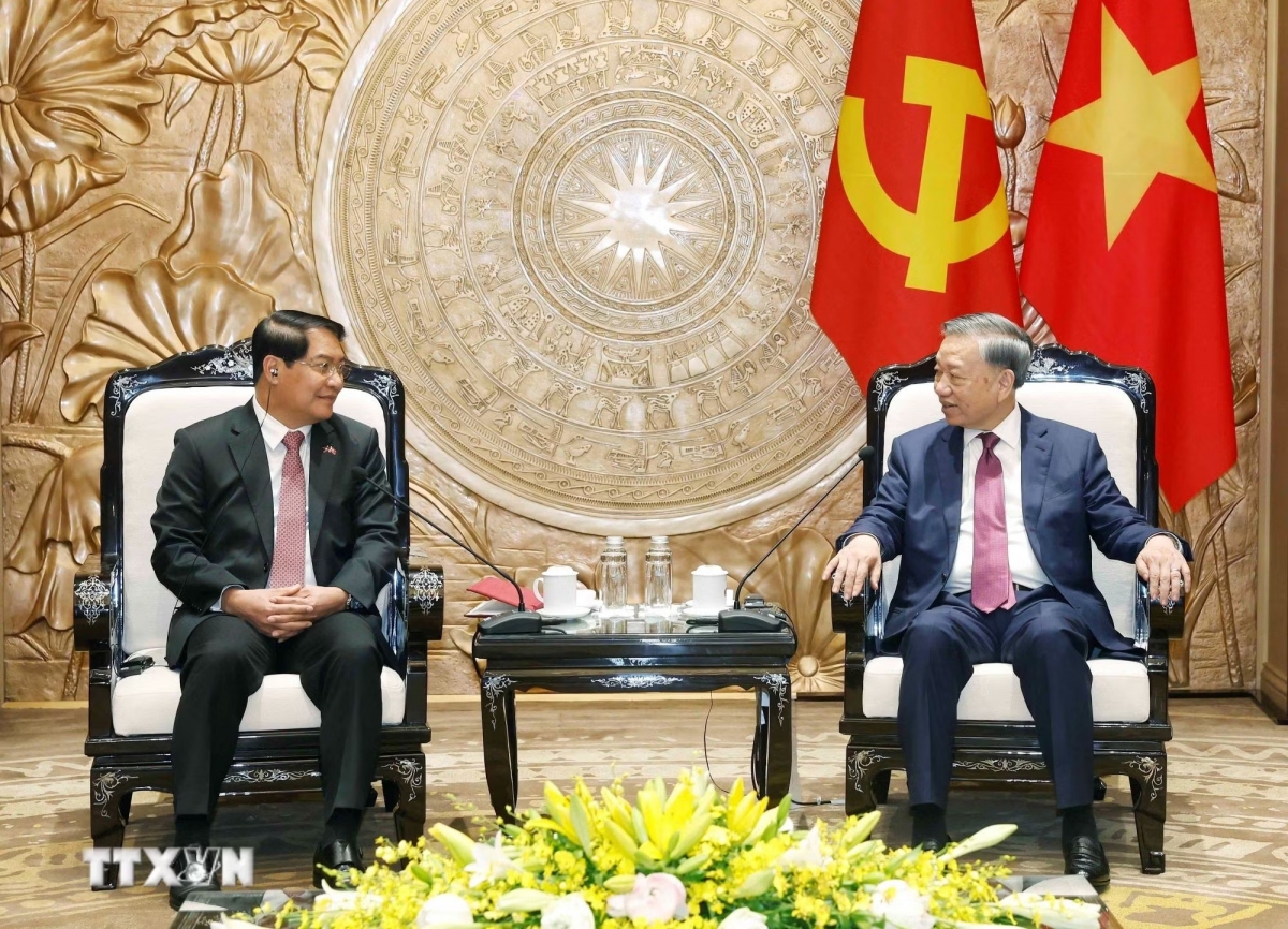 tong-bi-thu-chu-tich-nuoc-to-lam-tiep-uy-vien-trung-uong-dang-bi-thu-thanh-uy-chu-tich-hoi-dong-nhan_1.jpg
