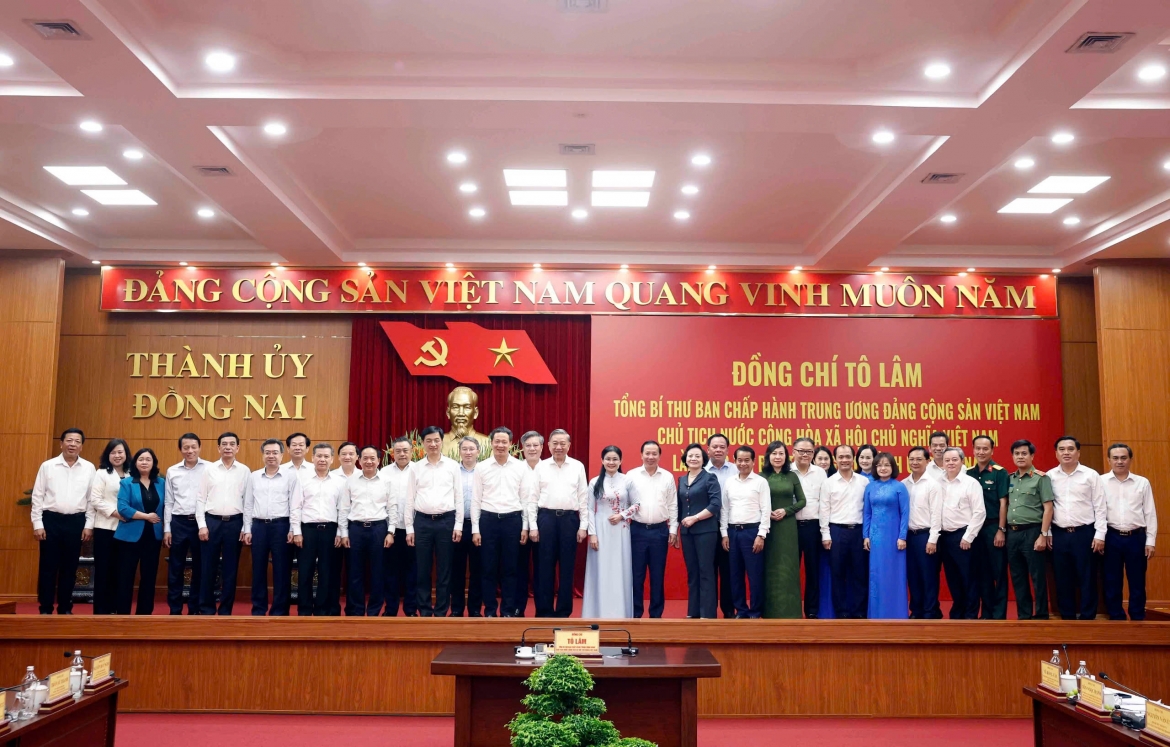 tong_bi_thu_chu_tich_nuoc_3.jpg