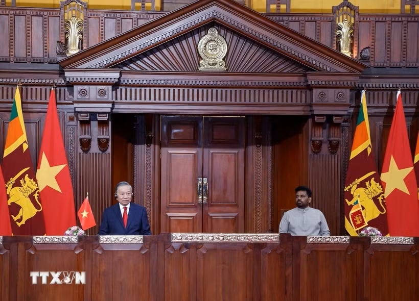 tong_bi_thu_to_lam.png