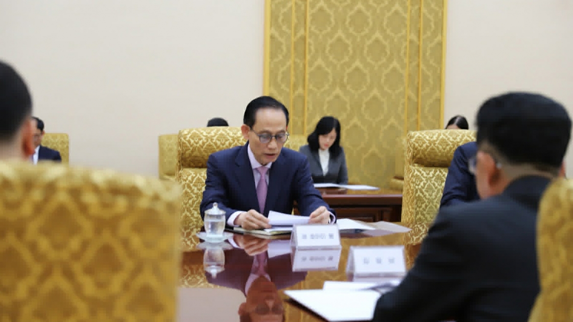 trung1.jpg