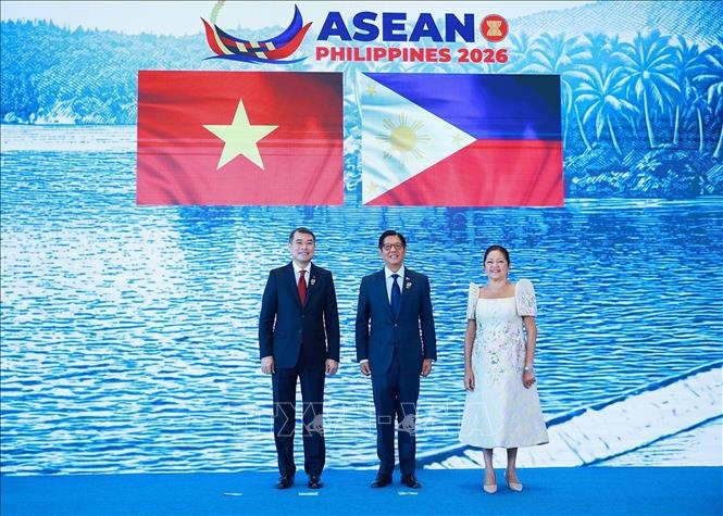 vna_potal_thu_tuong_le_minh_hung_du_hoi_nghi_cap_cao_asean_lan_thu_48_stand.jpg