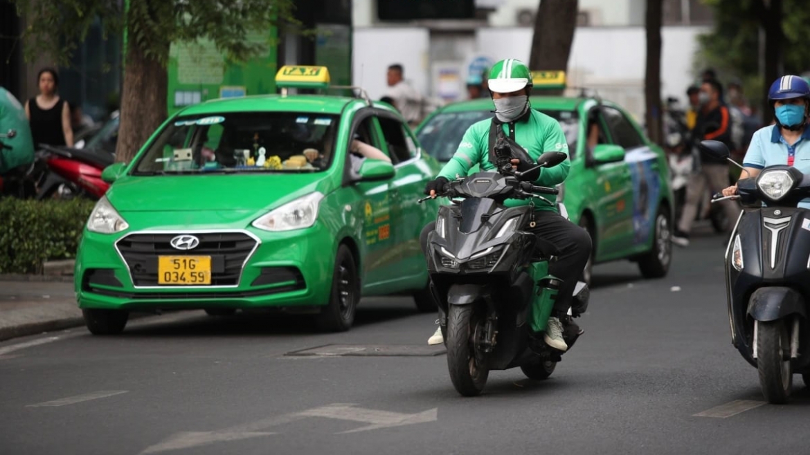 xe_om_cong_nghe.jpg