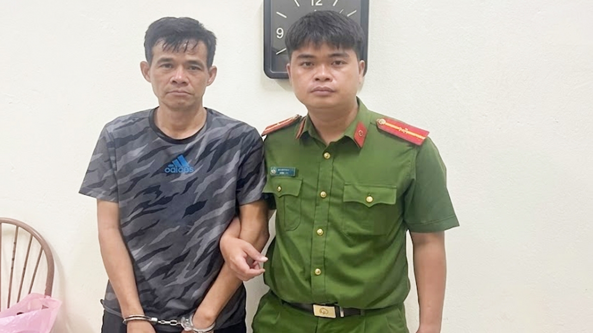 1_lien_tiep_bat_giu_cac_doi_tuong_tang_tru_ma_tuy_tai_ha_noi_trong_mot_ngay.jpg