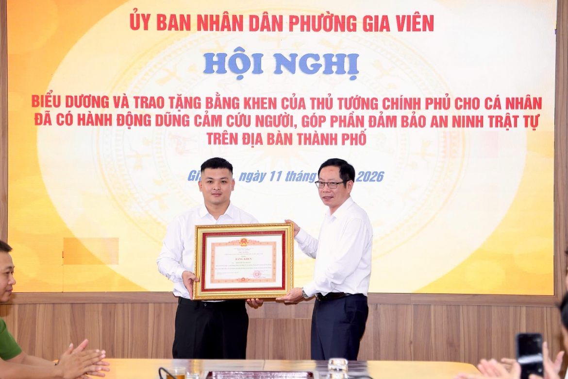 anh-pham-the-huy-hoang-12422745.jpg