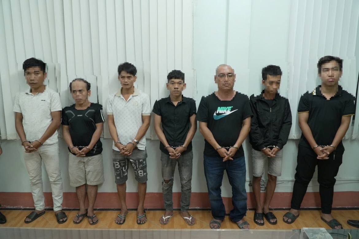 cac_bi_can_nguyen_quoc_khai_pham_van_loc_pham_quoc_em_cao_van_ven_nguyen_hoang_nhat_co_minh_duc_va_ly_thanh_liem_tu_trai_sang.jpg
