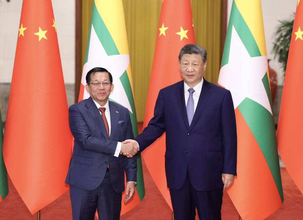 chu_tich_trung_quoc_tap_can_binh_va_tong_thong_myanmar_min_aung_hlaing_tai_bac_kinh_ngay_16_06_2026._anh_tan_hoa_xa.jpeg