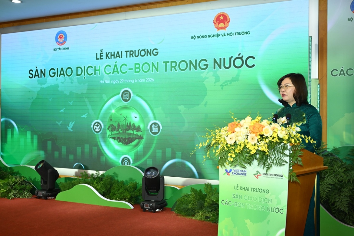 chu_tich_ubcknn_vu_thi_chan_phuong.jpg