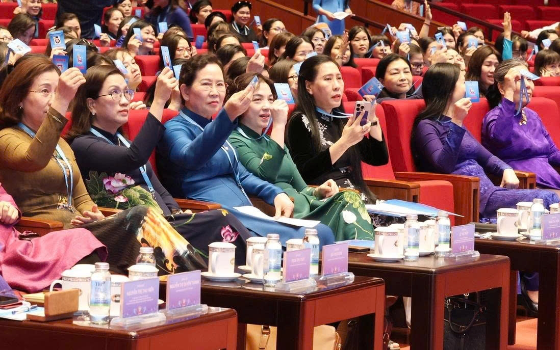 dai_bieu_1.jpg