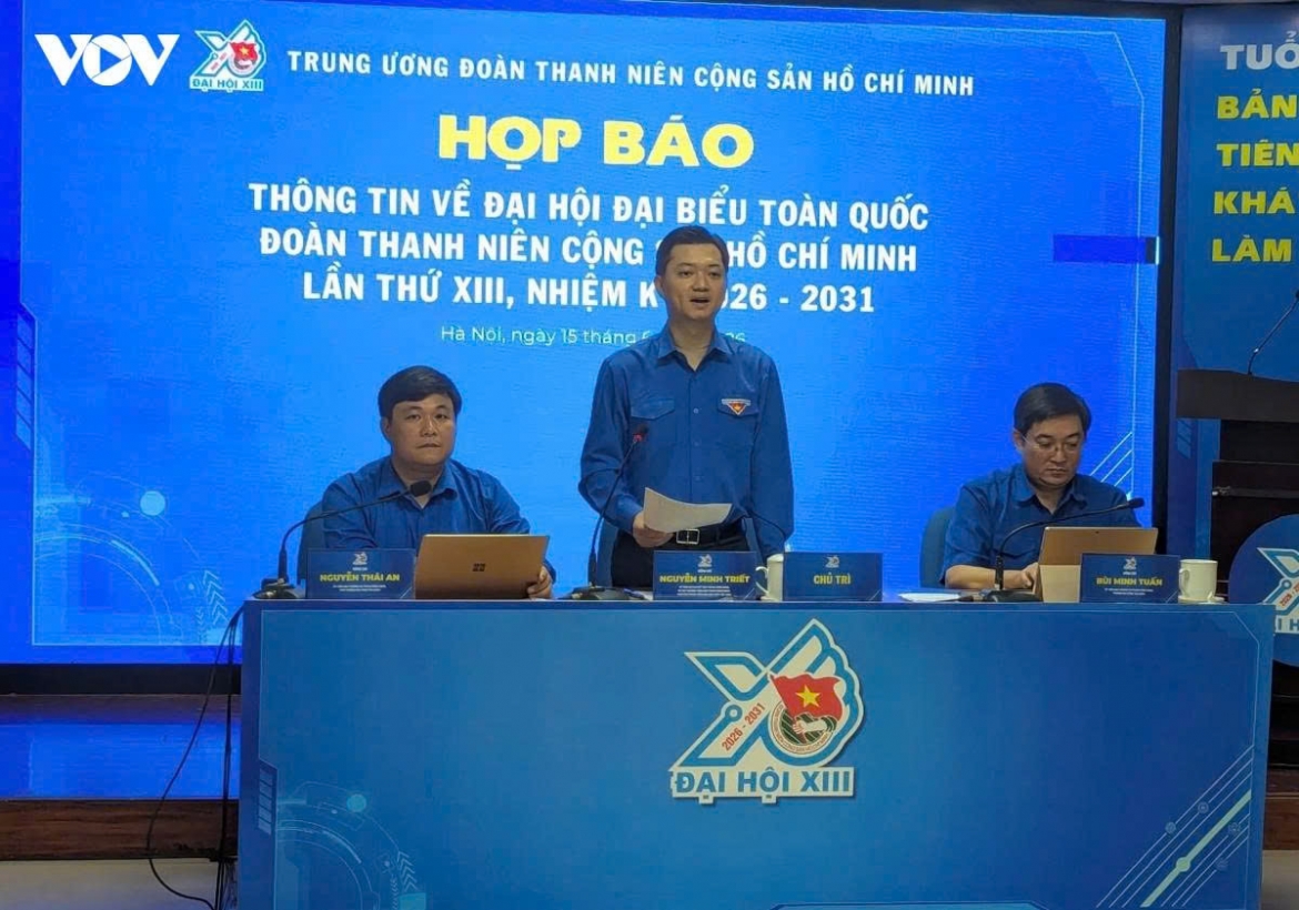 Ông Nguyễn Minh Triết, Ủy viên Dự khuyết Trung ương Đảng, Bí thư Thường trực Trung ương Đoàn TNCS Hồ Chí Minh phát biểu tại họp báo thông tin về Đại hội đại biểu toàn quốc Đoàn TNCS Hồ Chí Minh lần thứ XIII