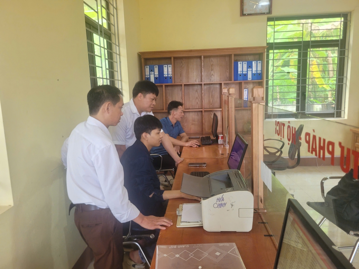 danh_gia_theo_kpi_la_buoc_di_moi_trong_doi_moi_cong_tac_can_bo_tai_thai_nguyen.jpg