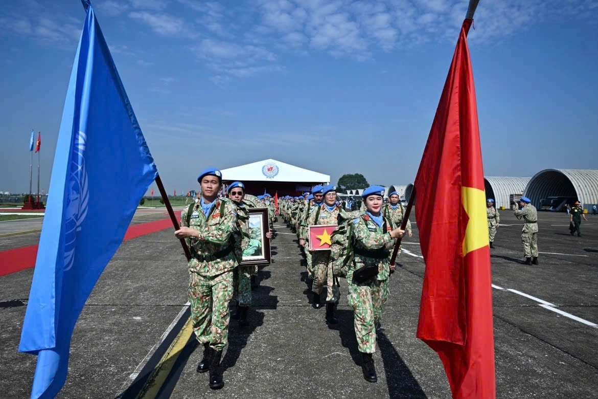 doi_ngoai_quoc_sphofng.jpg