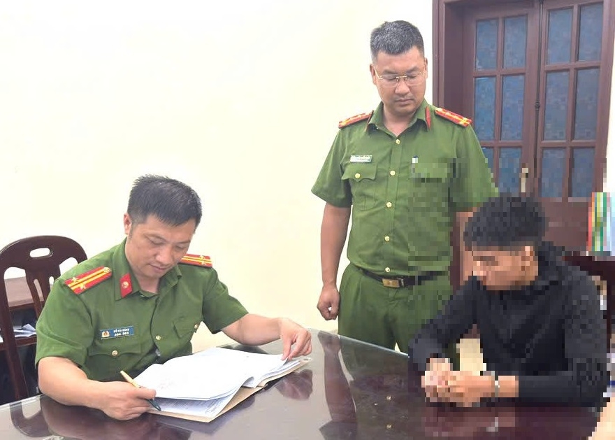 giao xe cho người chưa đủ tuổi bị khởi tố.jpg