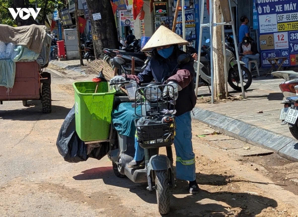 Ngày 19/6, Hà Nội nắng nóng 36 độ, Bắc Bộ chiều tối đề phòng mưa dông (Ảnh minh họa)