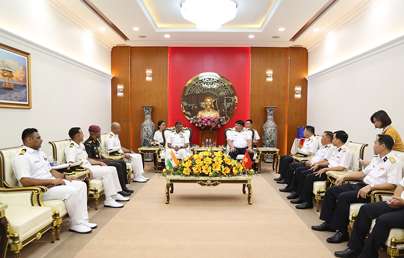 hai_quan_an_do_tham_tphcm_2.jpg