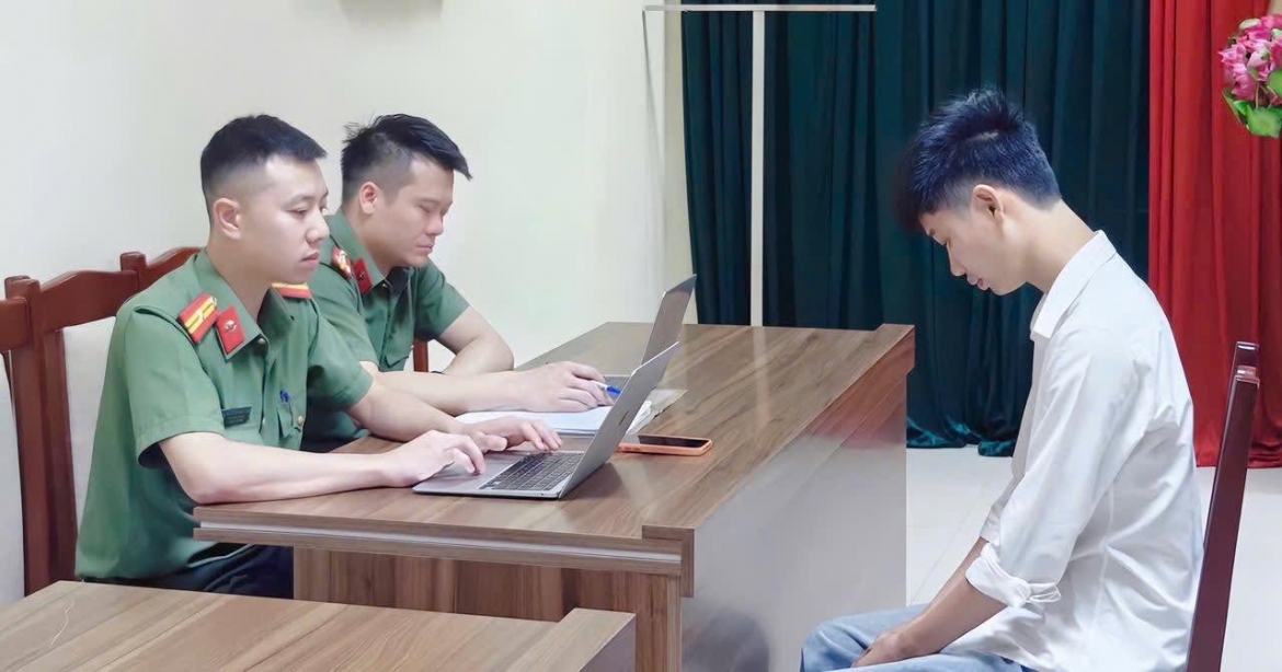 khue_oi.jpg
