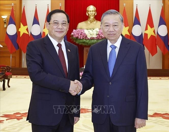 lao2-090626.jpg