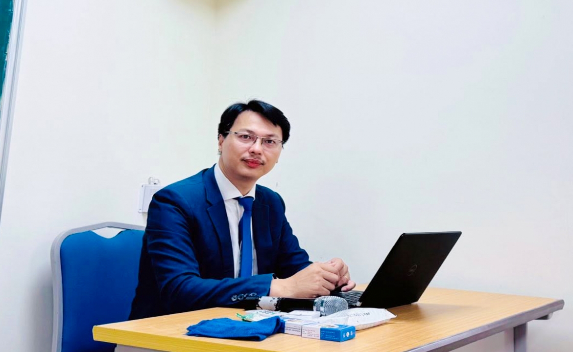 luat_su_dang_van_cuong.jpg