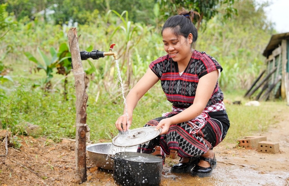 nuoc_schj_sinh_hoat_dam_bao_luon_la_uoc_ao_cua_dong_bao_cac_xa_vung_cao_a_luoi_thanh_pho_hue_20260611101727.jpg