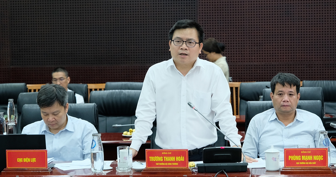 ong_truong_thanh_hoai_thu_truong_bo_cong_thuong_phat_bieu.jpg