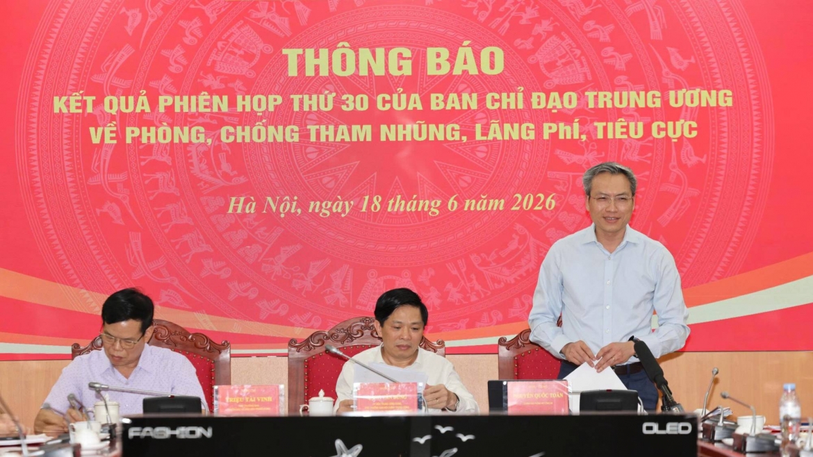 phien_hop_30_ban_chi_dao_trung_uong_phong_chong_tham_nhung.jpg