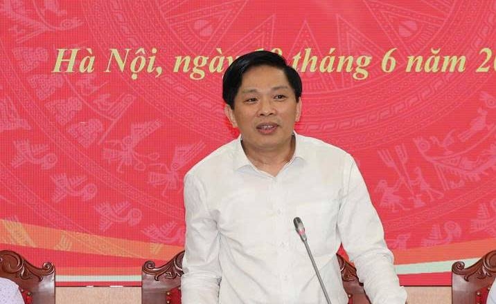 pho_ban_noi_chinh_dang_van_dung.jpg