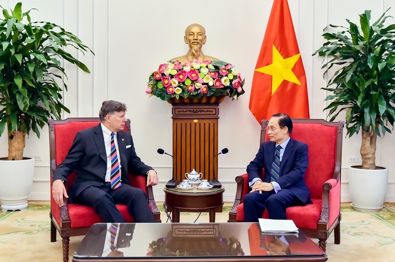 pho_thu_tuong_thuong_truc_chinh_phu_pham_gia_tuc_tiep_1.jpg