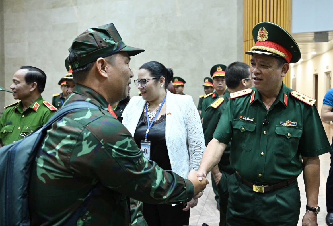 quan_doi_cong_an_viet_nam_len_duong_giup_venezuela_khac_phuc_tham_hoa_dong_dat_7.jpg