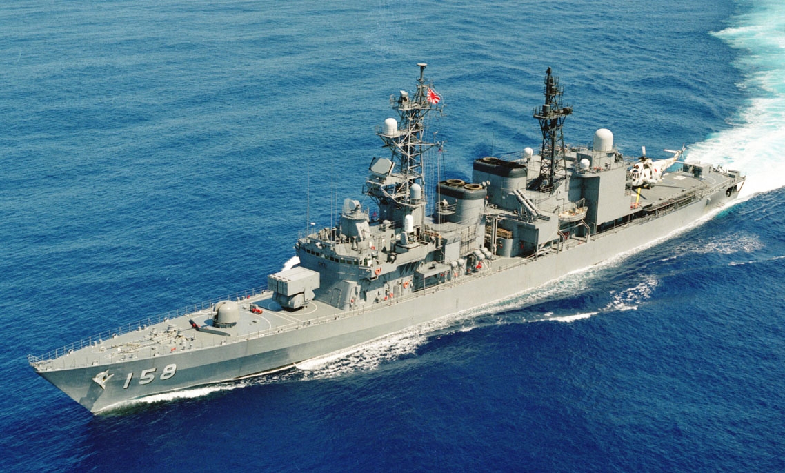 Tàu khu trục đa dụng Umigiri thuộc lớp Asagiri của Nhật Bản. Ảnh: JMSDF