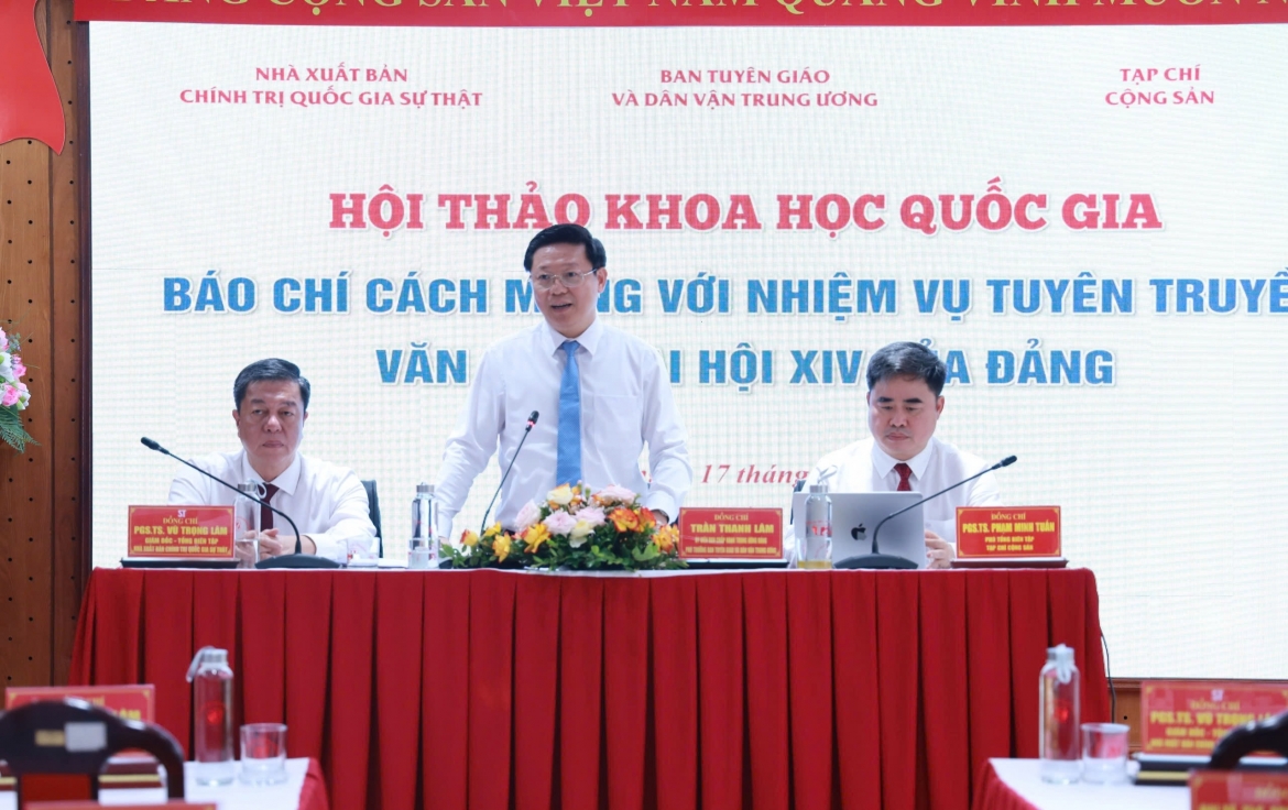 toan_canh.jpg