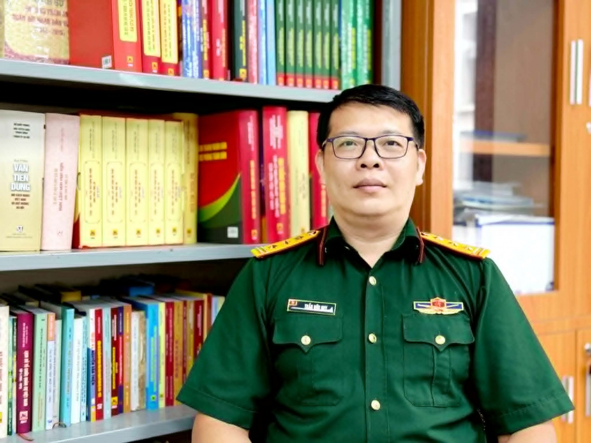 tran_huu_huy_moi.jpg