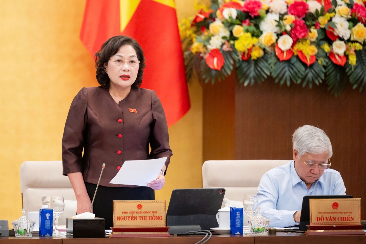 uy_ban_thuong_vu_quoc_hoi_hop_3.jpg