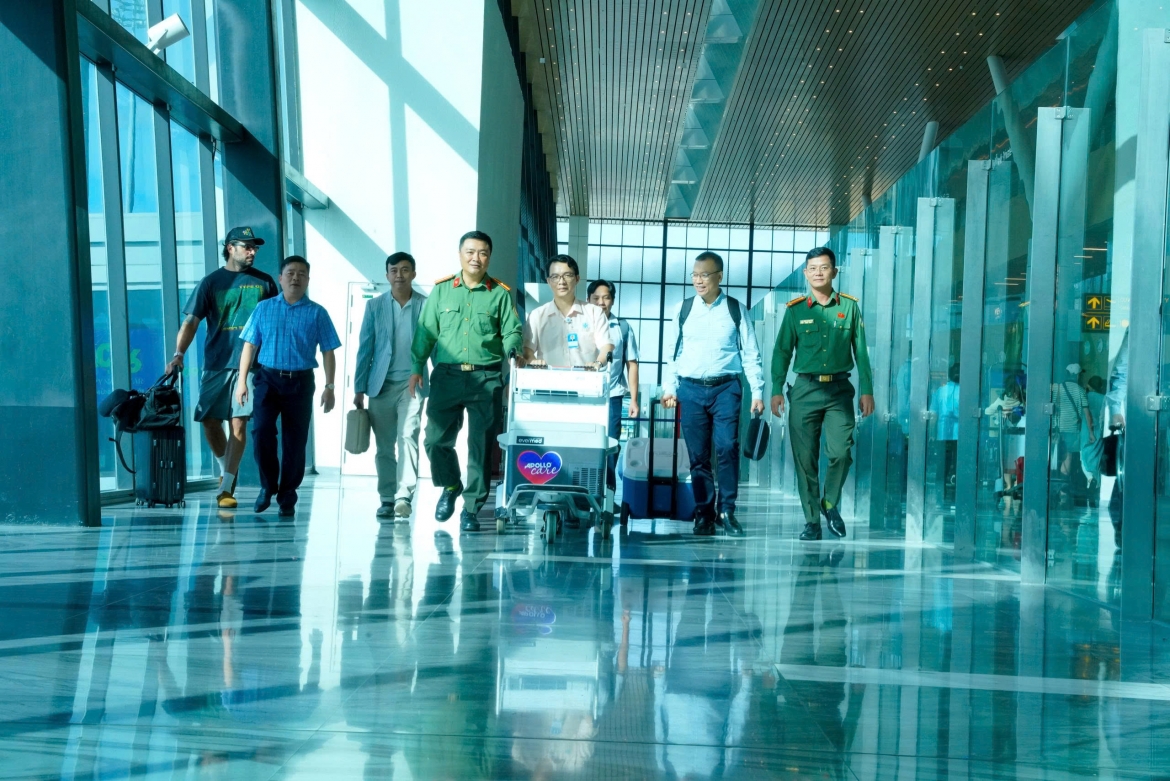 1700-km-xuyen-viet-1.jpg