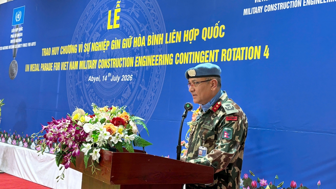 184-chien-si-mu-noi-xanh-nhan-huy-chuong-gin-giu-hoa-binh-lien-hiep-quoc-6.jpg