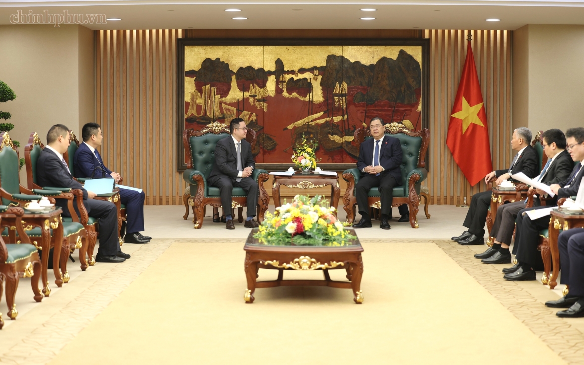 30-07_pho-thu-tuong-thuong-truc-tiep-chu-tich-tap-doan-khoa-hoc-ky-thuat-kim-loai-yongjin-anh_-pn-1.png