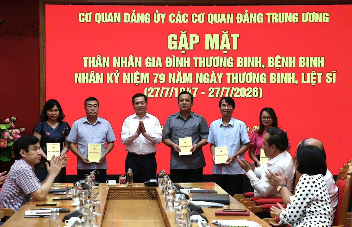 anh-hoi-nghi-3.jpg
