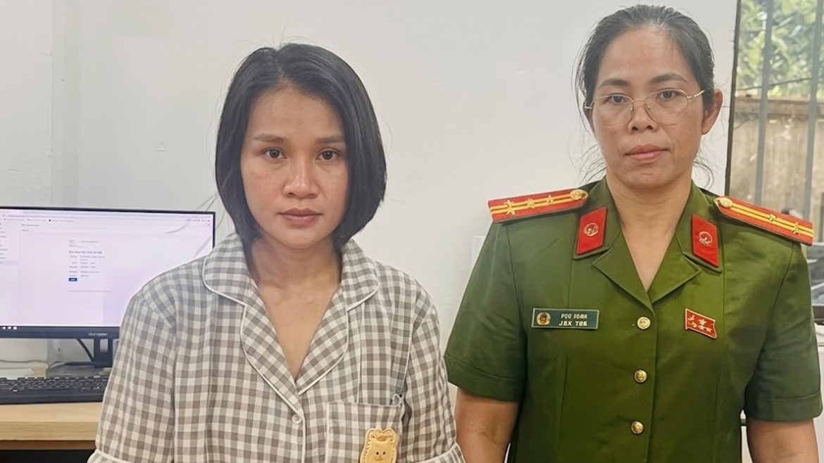 bat_nu_quay_ma_tuy_tron_thi_hanh_an_10_tai_ha_noi.jpg
