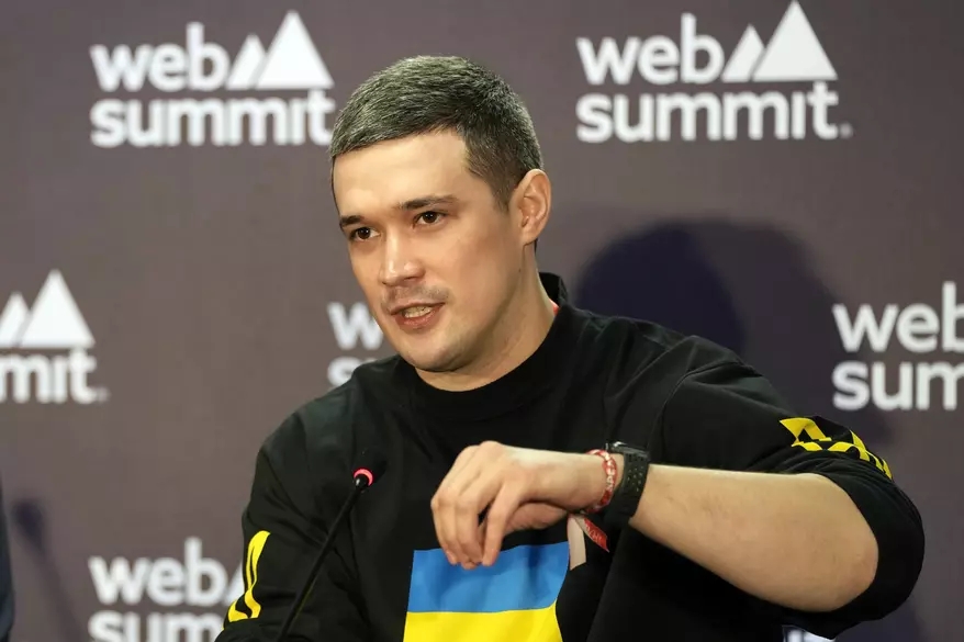 Bộ trưởng Quốc phòng Ukraine Mykhailo Fedorov. Ảnh: AP