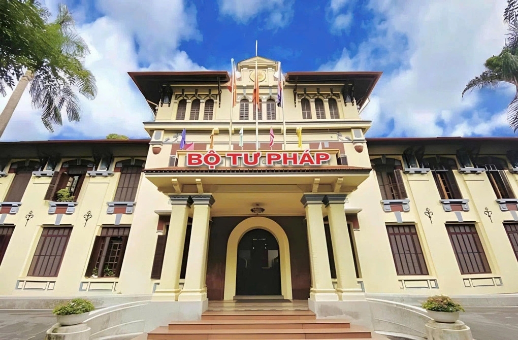 bo-tu-phap.jpg