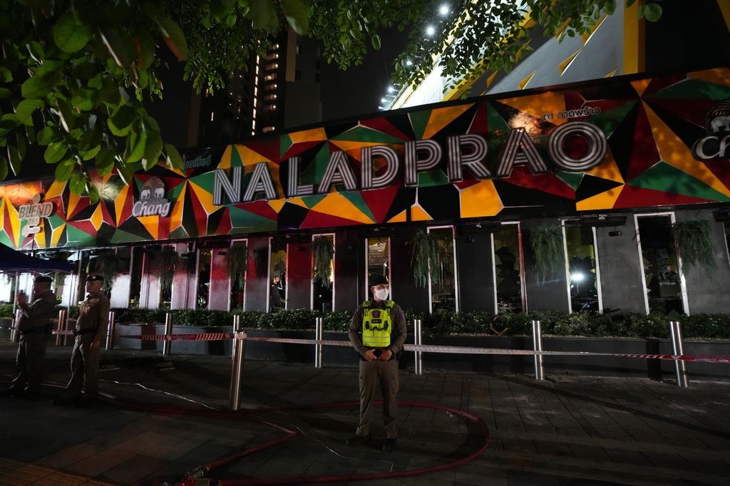 chay-bar-o-bangkok-thai-lan-1.jpg