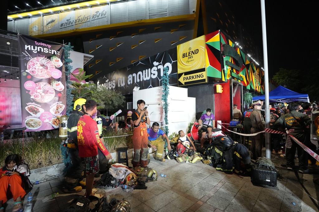 chay-bar-o-bangkok-thai-lan-3.jpg