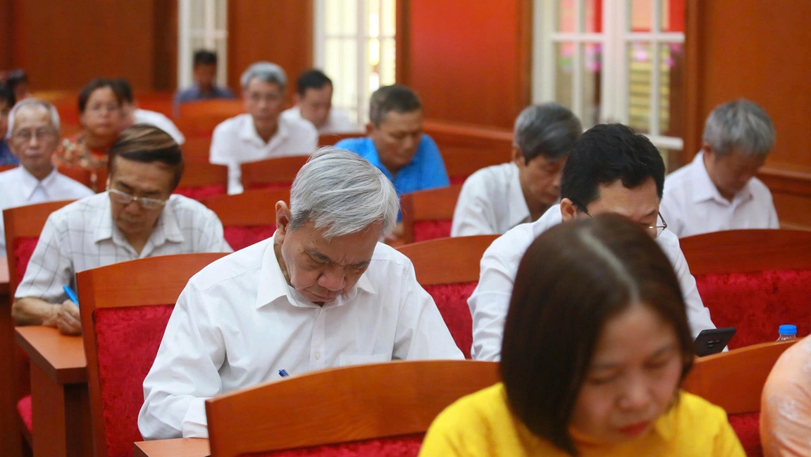 chu-tich-ubnd-tphcm-phuong-sai-gon-phai-tro-thanh-hinh-mau-phuong-hien-dai-thong-minh-3.jpg
