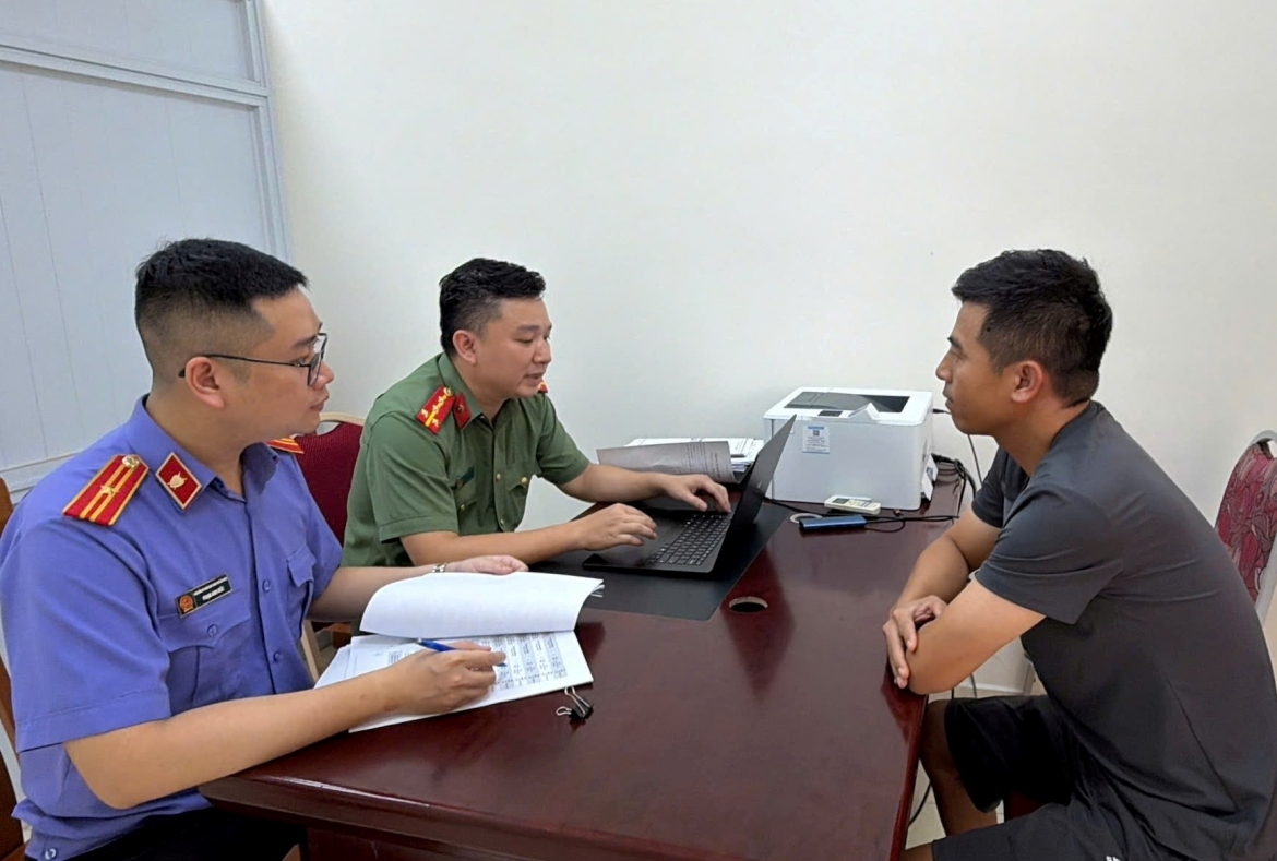 cong-an-hai-phong.jpg