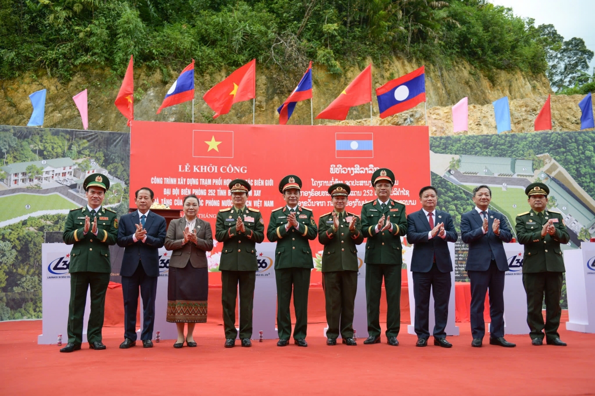 giao-luu-viet-lao-6.jpg