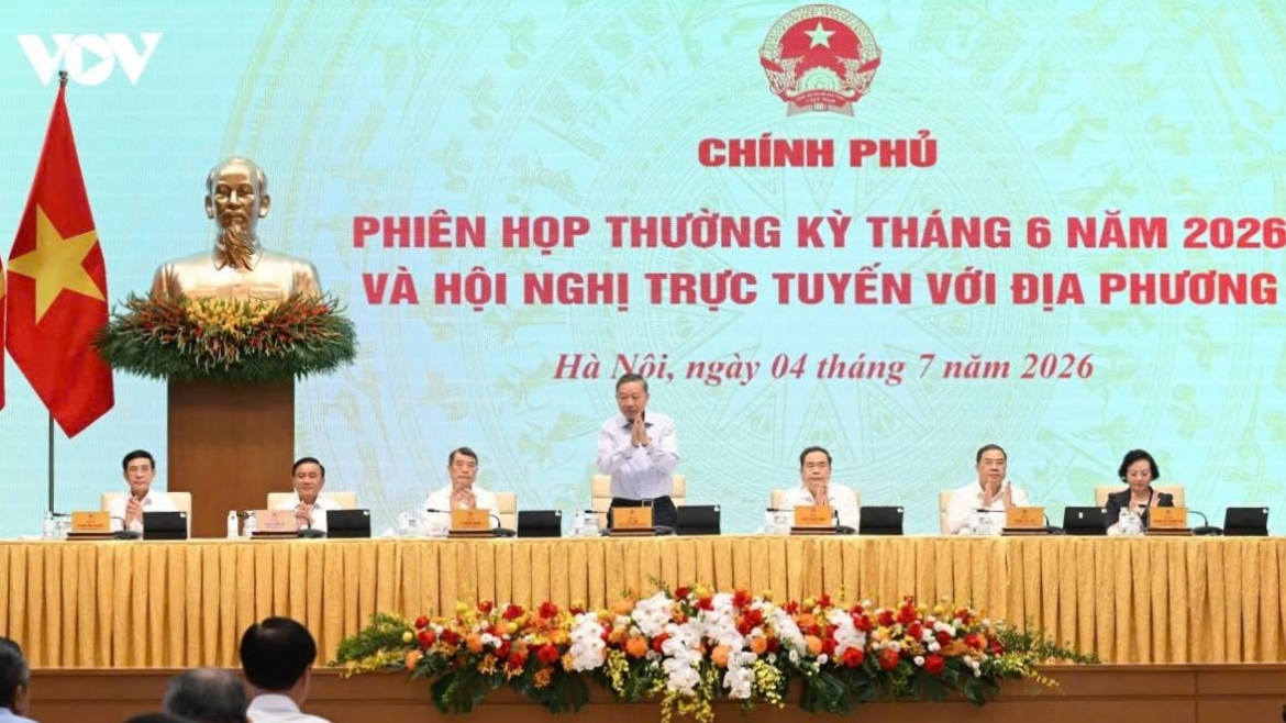 hop_thuong_ky_chinh_phu_thang_6.jpg